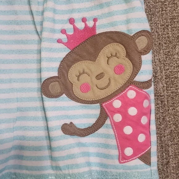 4 Pajamas - Picture 6 of 10